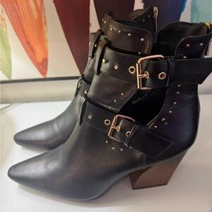 Elegant Black Ankle Boots with Gold Buckles